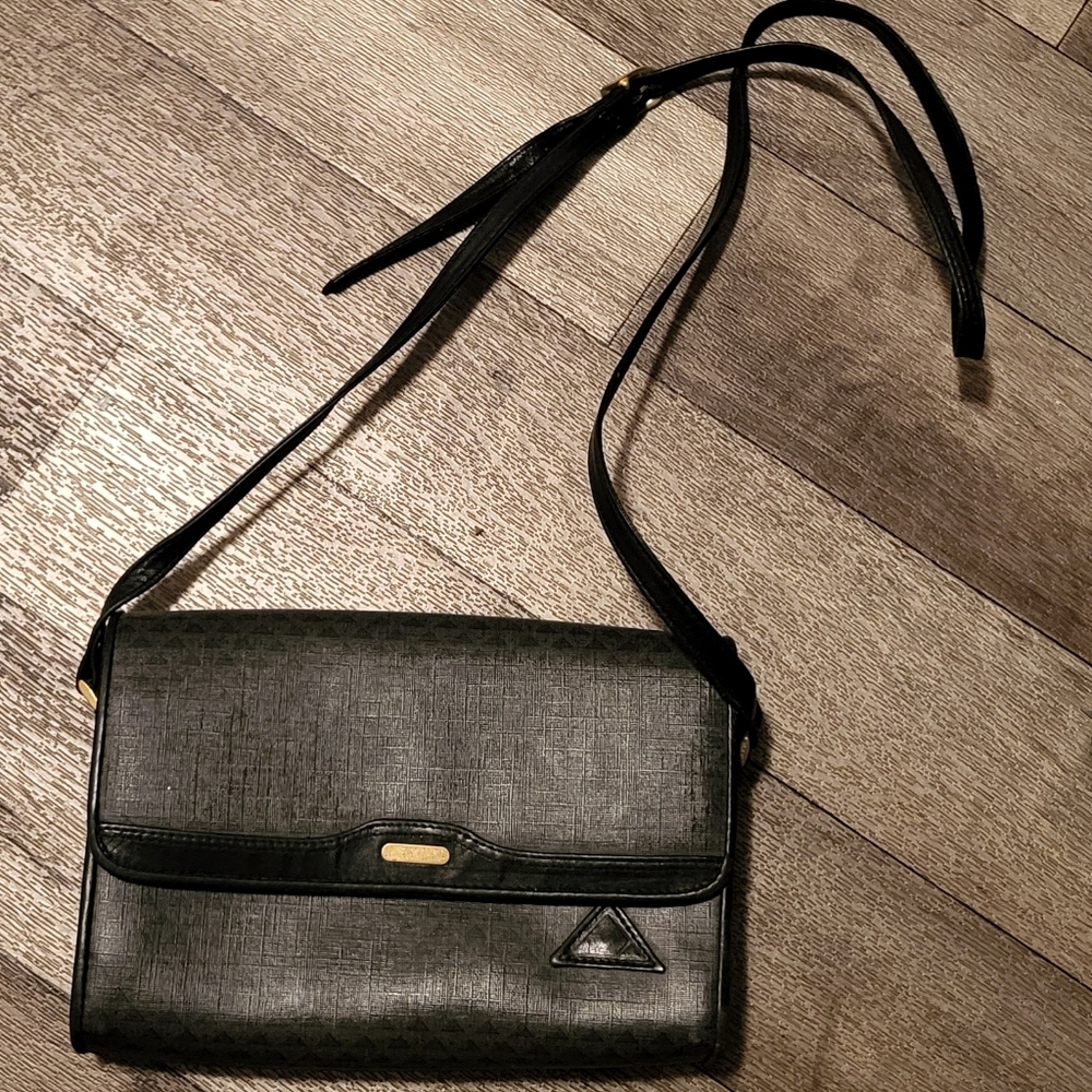 Vintage Claiborne Black Leather Bag